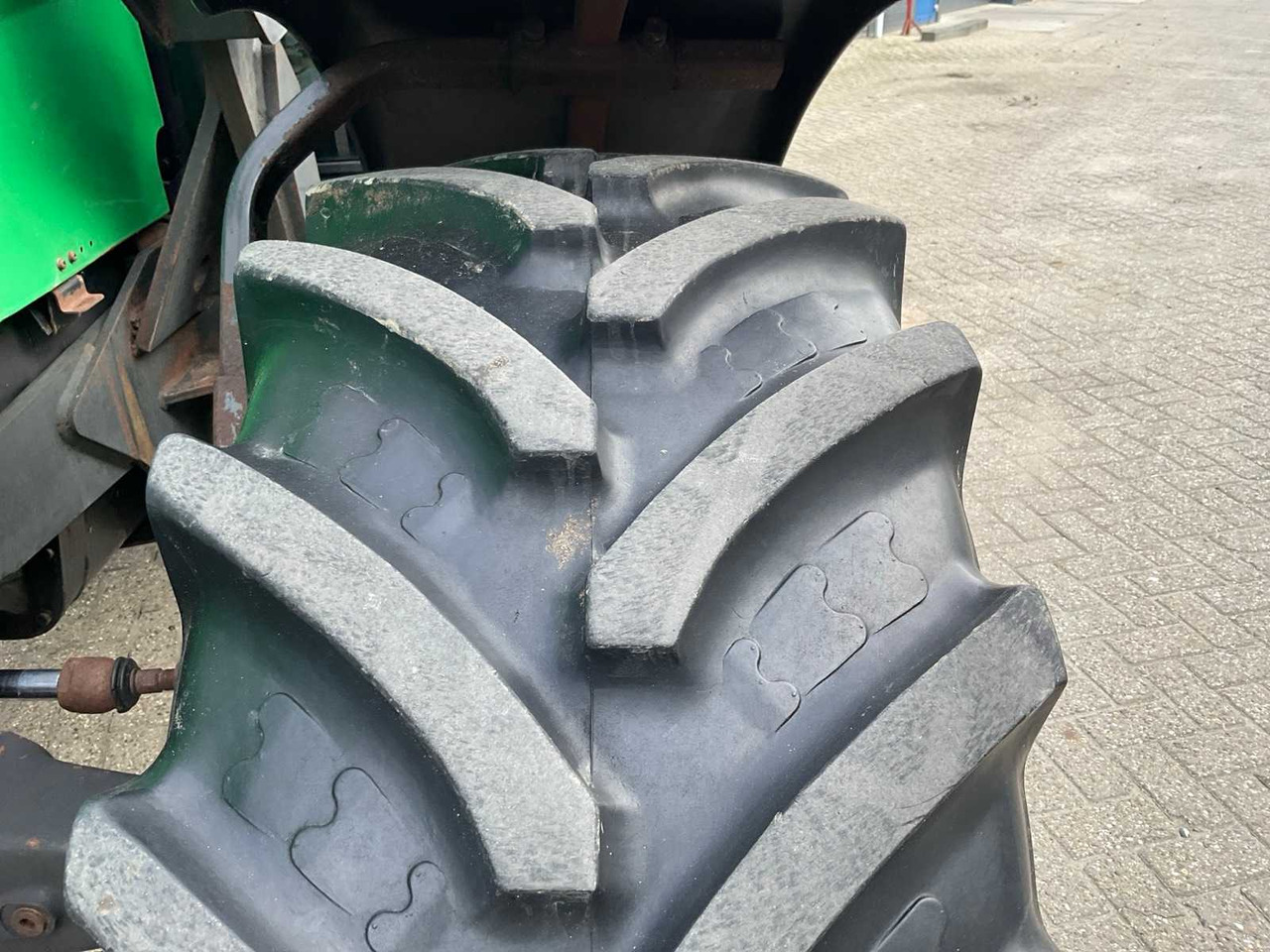 Farm tractor 1999 VALTRA 6400 ALL-WHEEL DRIVE AGRICULTURAL TRACTOR: picture 11