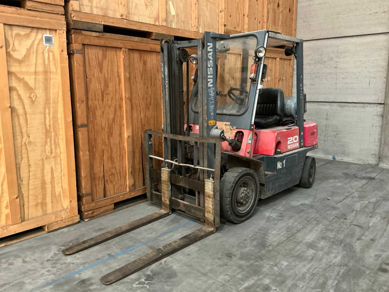 2000 NISSAN PJ02 FORKLIFT - Forklift: picture 1 2000 NISSAN PJ02 FORKLIFT - Forklift: picture 1