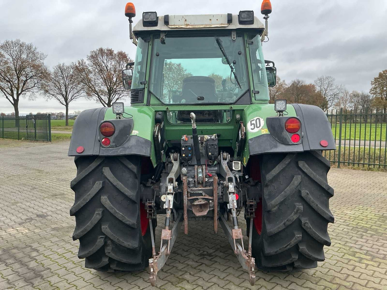 2001 FENDT 716 VARIO ALL-WHEEL DRIVE FARM TRACTOR - Farm tractor: picture 4 2001 FENDT 716 VARIO ALL-WHEEL DRIVE FARM TRACTOR - Farm tractor: picture 4