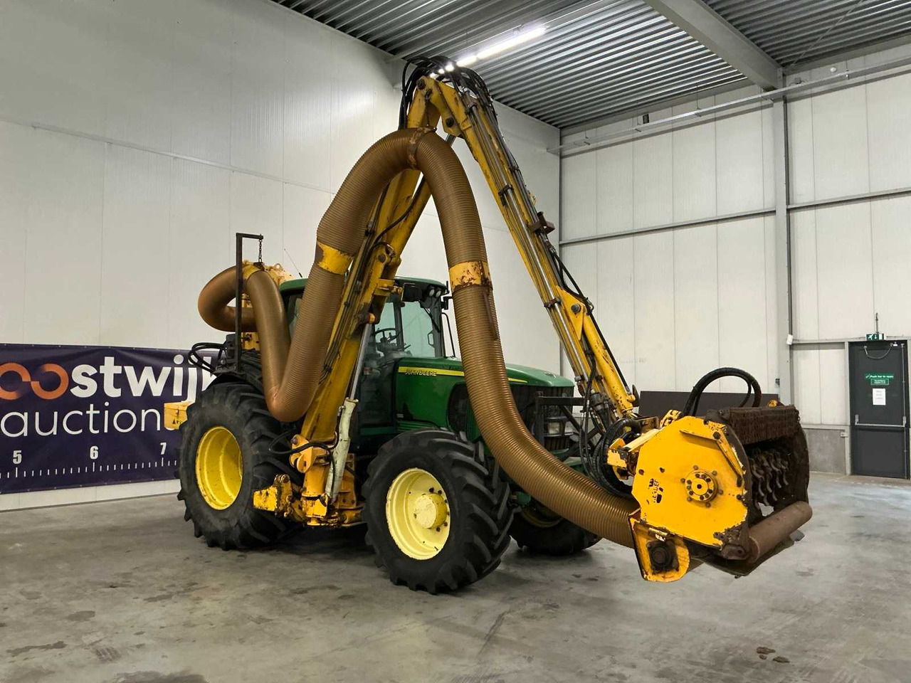 2003 JOHN DEERE 6920 FOUR-WHEEL DRIVE FARM TRACTOR + SHEPHERD - Farm tractor: picture 3 2003 JOHN DEERE 6920 FOUR-WHEEL DRIVE FARM TRACTOR + SHEPHERD - Farm tractor: picture 3