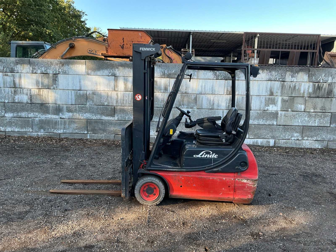 2003 LINDE E16 C02 FORKLIFT - Forklift: picture 2 2003 LINDE E16 C02 FORKLIFT - Forklift: picture 2