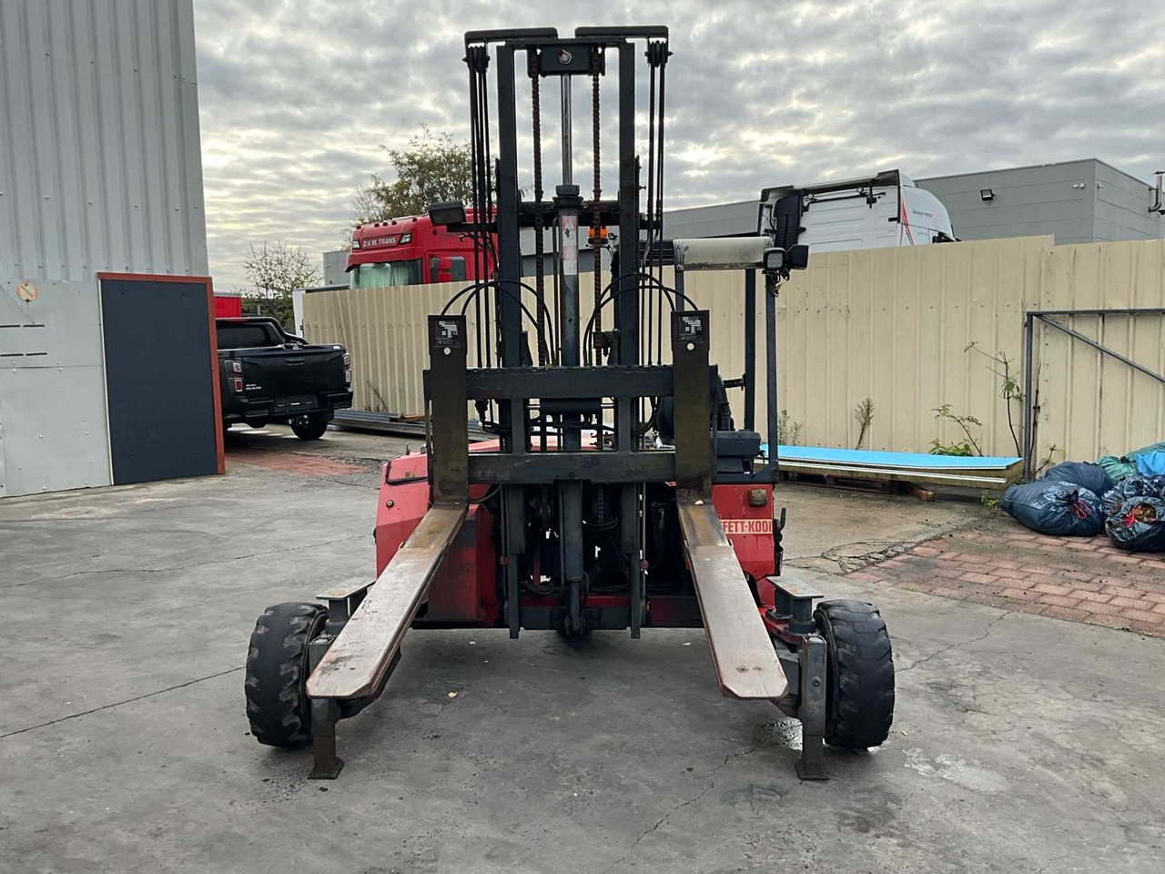 2005 MOFFET CAGE M3-20.4 TAKEAWAY FORKLIFT - Forklift: picture 3 2005 MOFFET CAGE M3-20.4 TAKEAWAY FORKLIFT - Forklift: picture 3