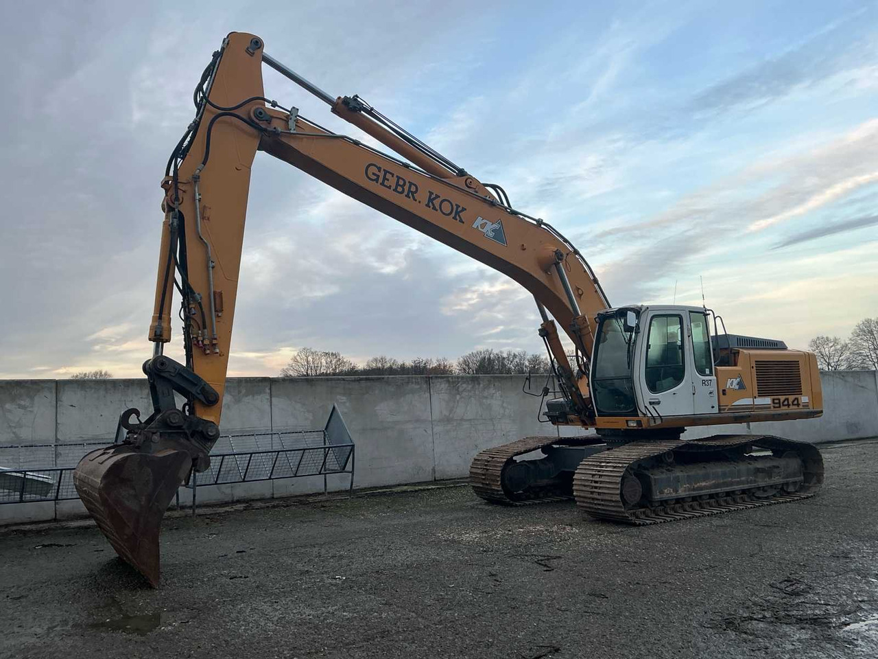 2006 LIEBHERR R944C HDSL LITRONIC CRAWLER EXCAVATOR - Excavator: picture 1 2006 LIEBHERR R944C HDSL LITRONIC CRAWLER EXCAVATOR - Excavator: picture 1