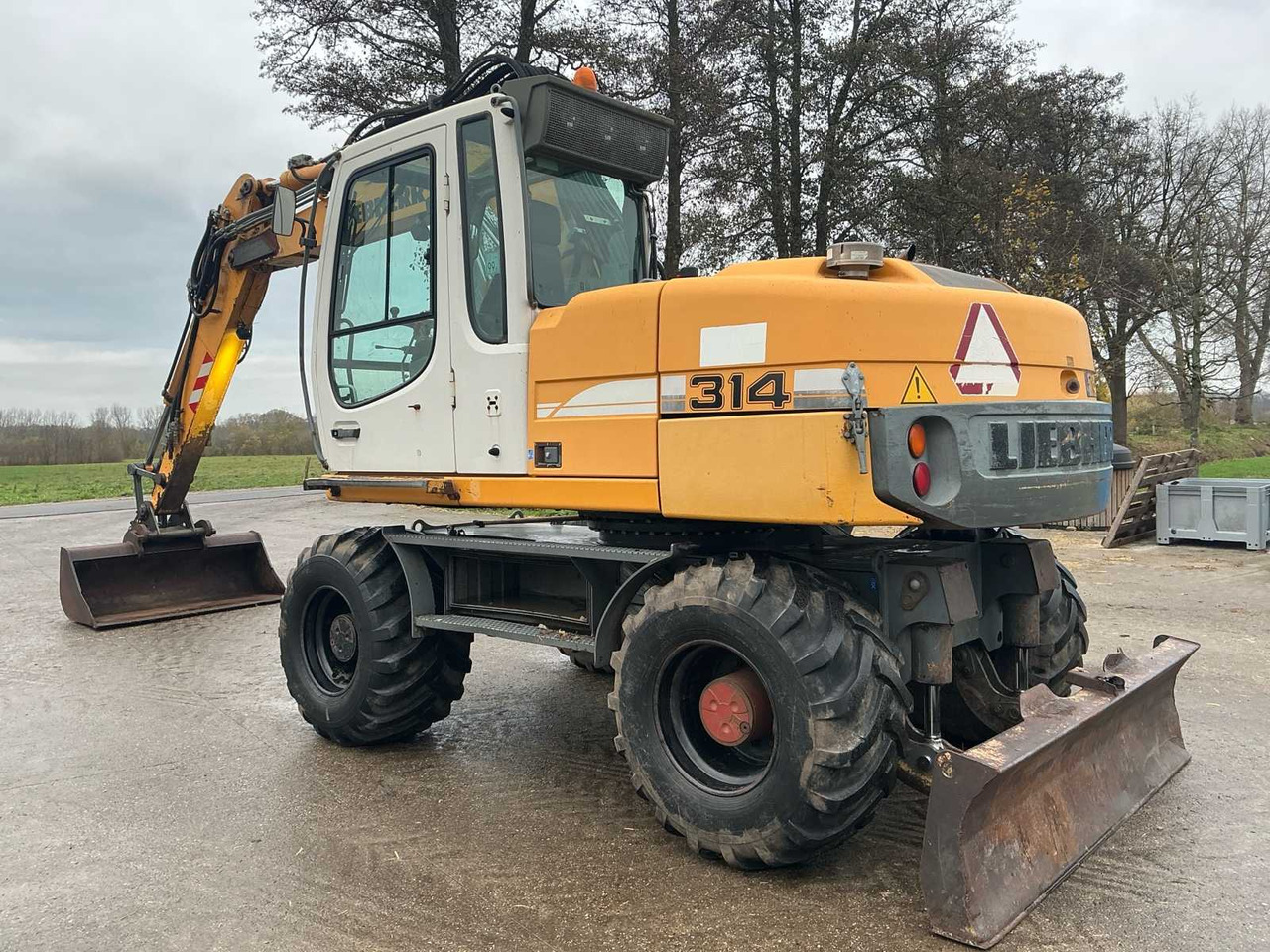 2007 LIEBHERR A314 LITRONIC WHEELED EXCAVATOR - Wheel excavator: picture 3 2007 LIEBHERR A314 LITRONIC WHEELED EXCAVATOR - Wheel excavator: picture 3