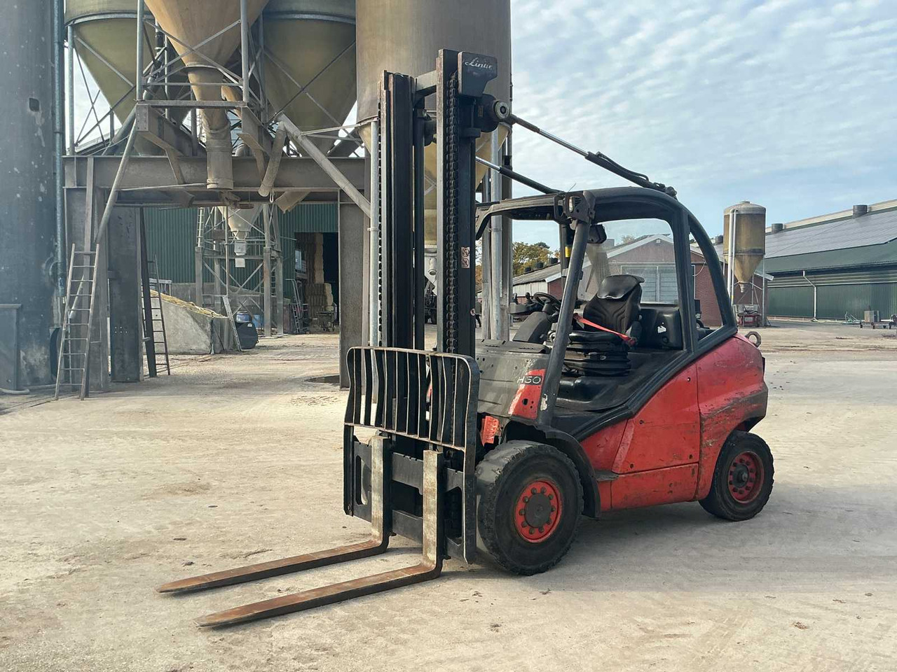 2007 LINDE H50D FORKLIFT - Forklift: picture 5 2007 LINDE H50D FORKLIFT - Forklift: picture 5