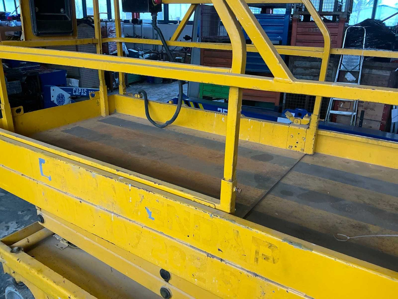 2010 HAULOTTE COMPACT 12 AERIAL WORK PLATFORMS - Aerial platform: picture 4 2010 HAULOTTE COMPACT 12 AERIAL WORK PLATFORMS - Aerial platform: picture 4