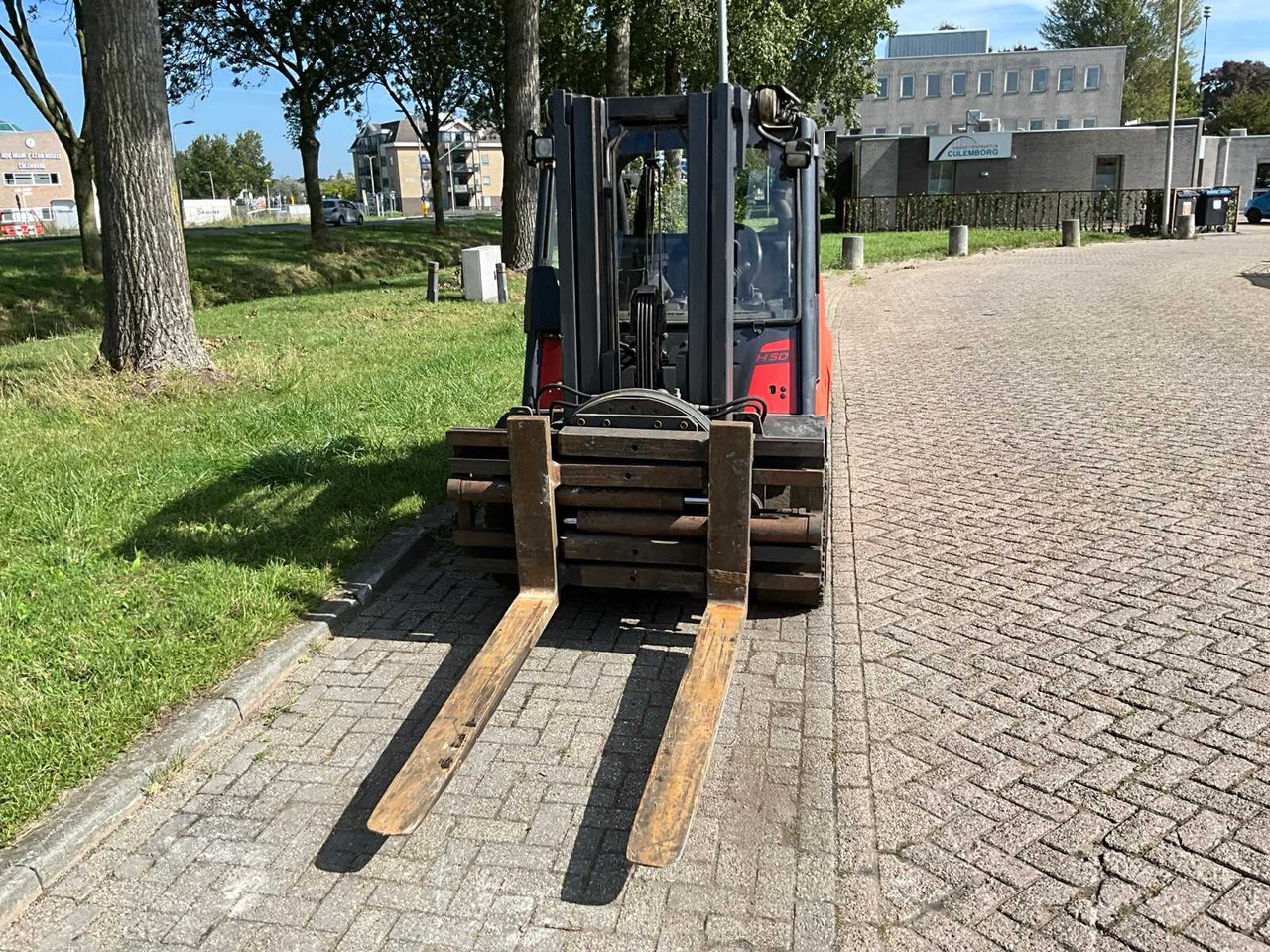 2010 LINDE H50D FORKLIFT - Forklift: picture 5 2010 LINDE H50D FORKLIFT - Forklift: picture 5