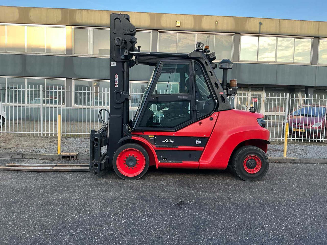 2010 LINDE H80D-01/900 FORKLIFT - Forklift: picture 4 2010 LINDE H80D-01/900 FORKLIFT - Forklift: picture 4