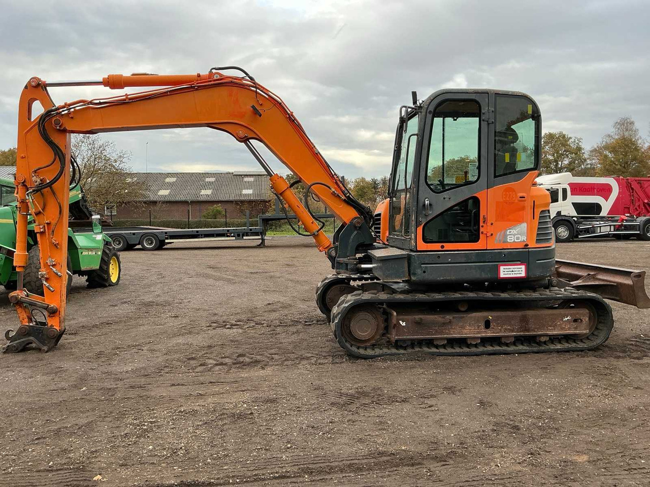 2011 DOOSAN DX 80R MIDI EXCAVATOR - Excavator: picture 2 2011 DOOSAN DX 80R MIDI EXCAVATOR - Excavator: picture 2