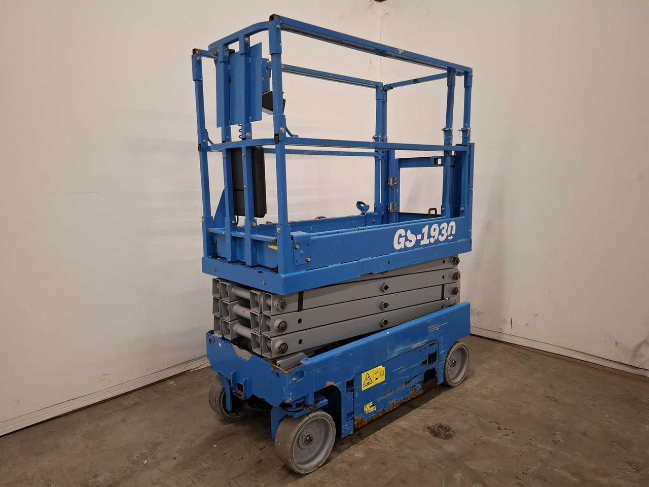 2013 GENIE GS1930 AERIAL PLATFORM - Aerial platform: picture 1 2013 GENIE GS1930 AERIAL PLATFORM - Aerial platform: picture 1