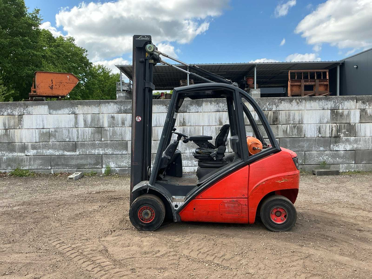 2013 LINDE H25T FORKLIFT TRUCK - Forklift: picture 2 2013 LINDE H25T FORKLIFT TRUCK - Forklift: picture 2