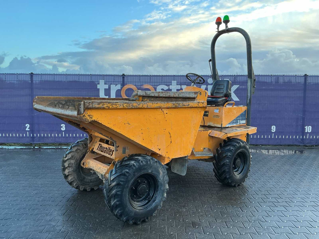 2014 THWAITES 3 TONNE DUMPER - Mini dumper: picture 1 2014 THWAITES 3 TONNE DUMPER - Mini dumper: picture 1