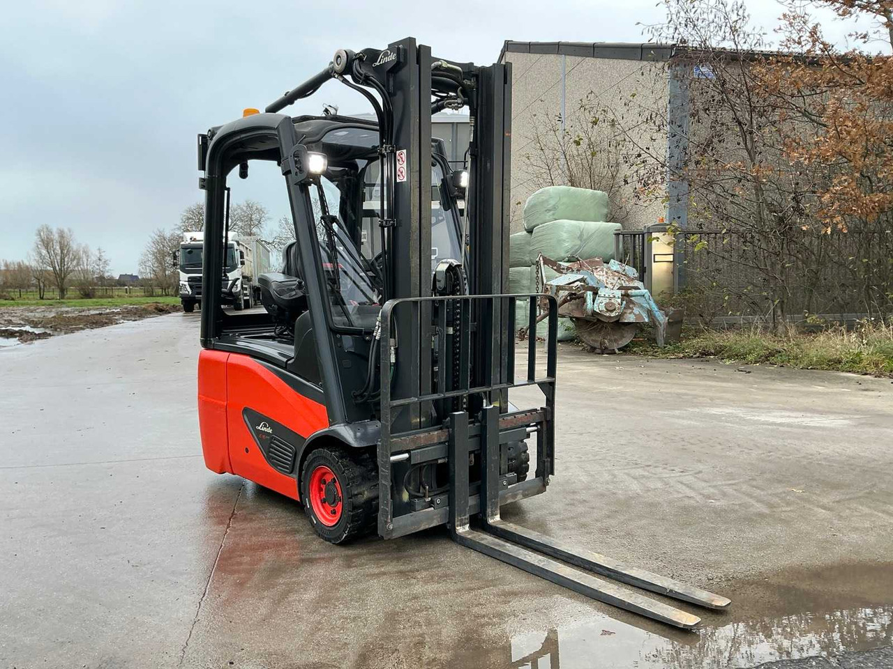 2018 LINDE E16C-02 FORKLIFT - Forklift: picture 2 2018 LINDE E16C-02 FORKLIFT - Forklift: picture 2