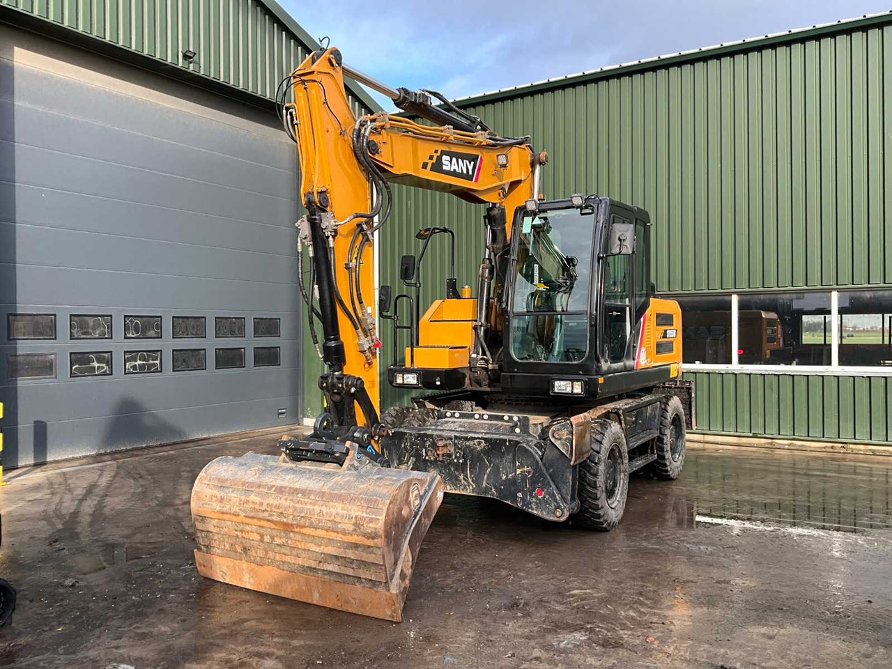 2023 SANY SY155W WHEELED EXCAVATOR - Wheel excavator: picture 1 2023 SANY SY155W WHEELED EXCAVATOR - Wheel excavator: picture 1