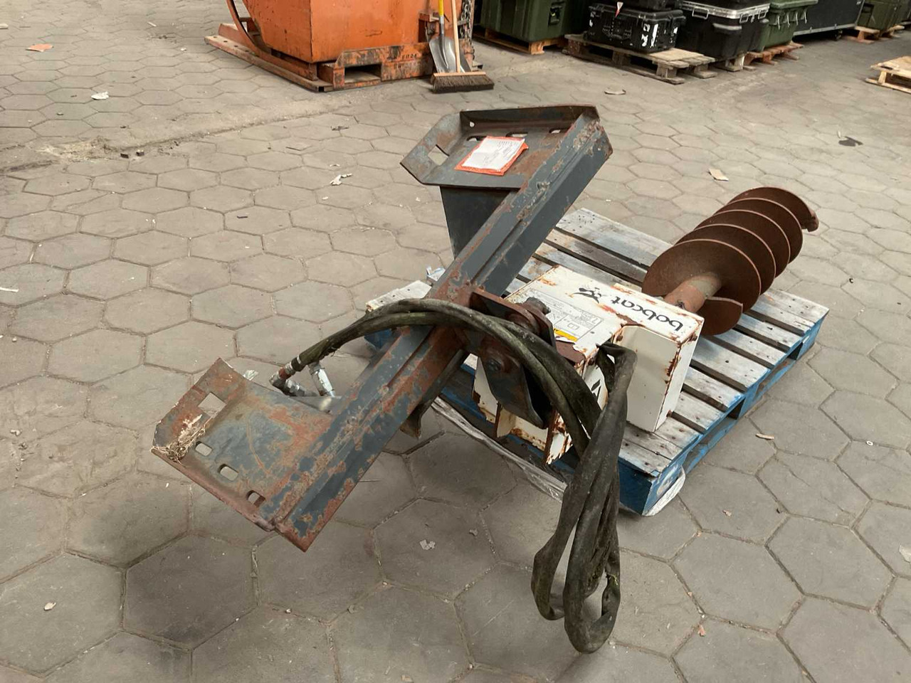 Bobcat - Auger for Agricultural machinery: picture 4 Bobcat - Auger for Agricultural machinery: picture 4