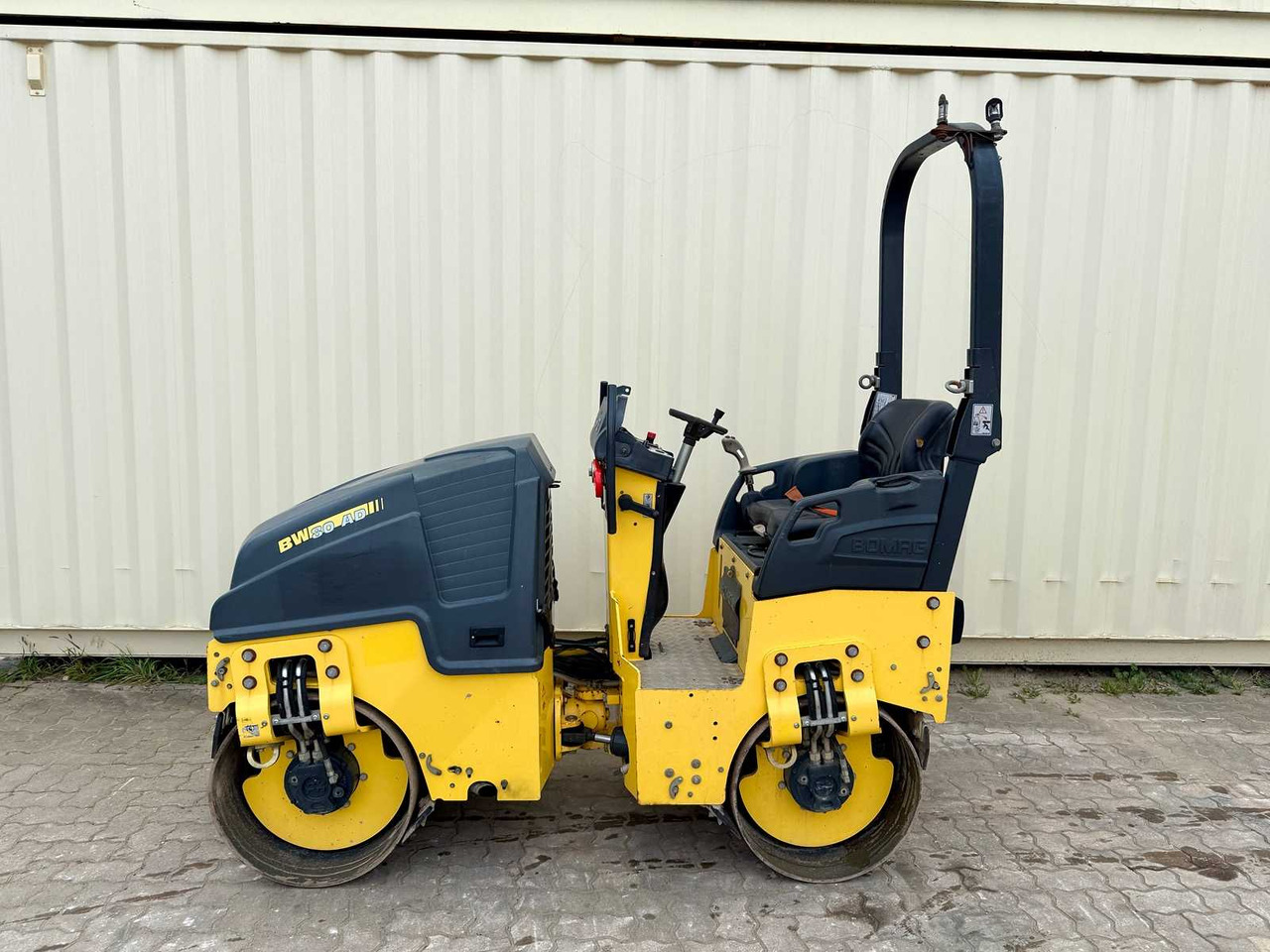 Bomag BW80AD-5 - Road roller: picture 2 Bomag BW80AD-5 - Road roller: picture 2