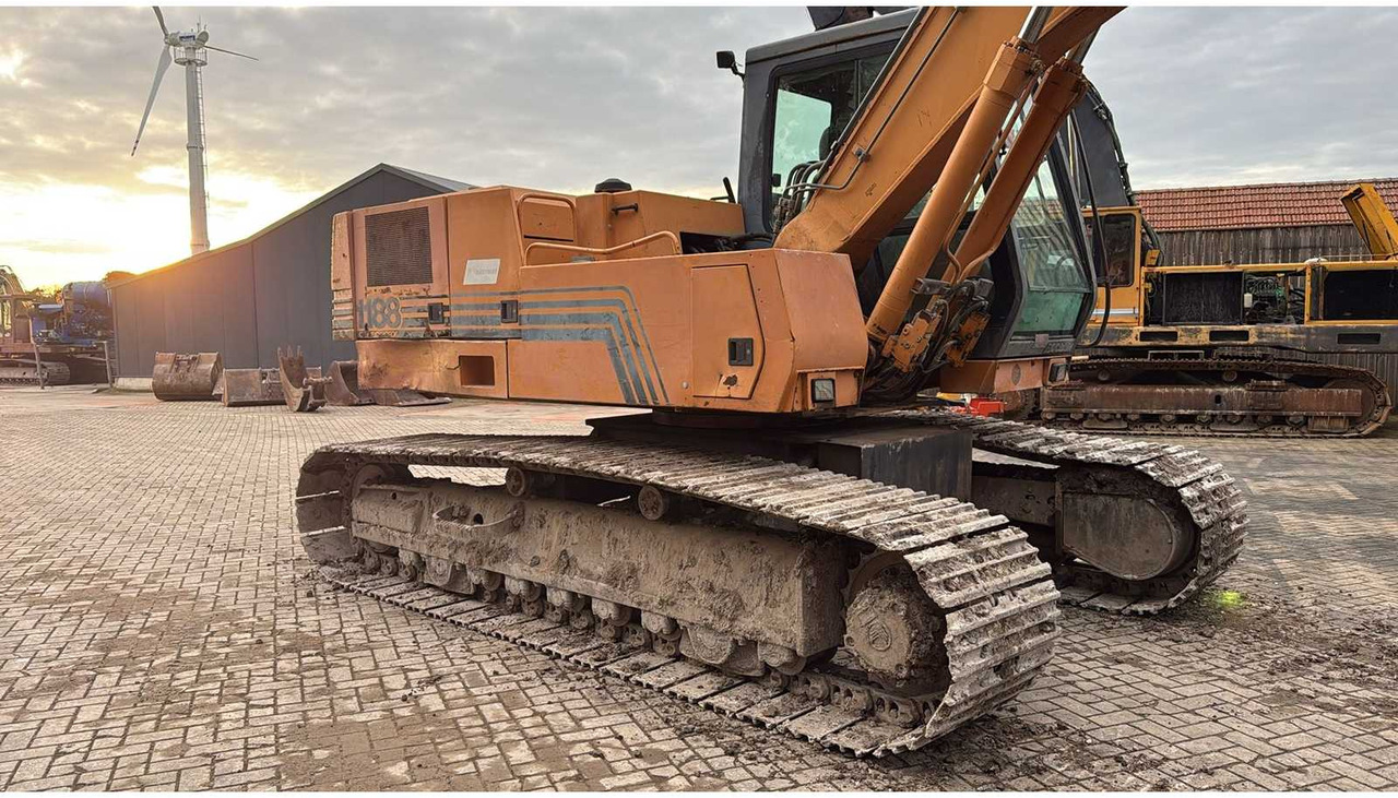 CASE - 1996 - 1188 - CRAWLER EXCAVATOR - Excavator: picture 4 CASE - 1996 - 1188 - CRAWLER EXCAVATOR - Excavator: picture 4