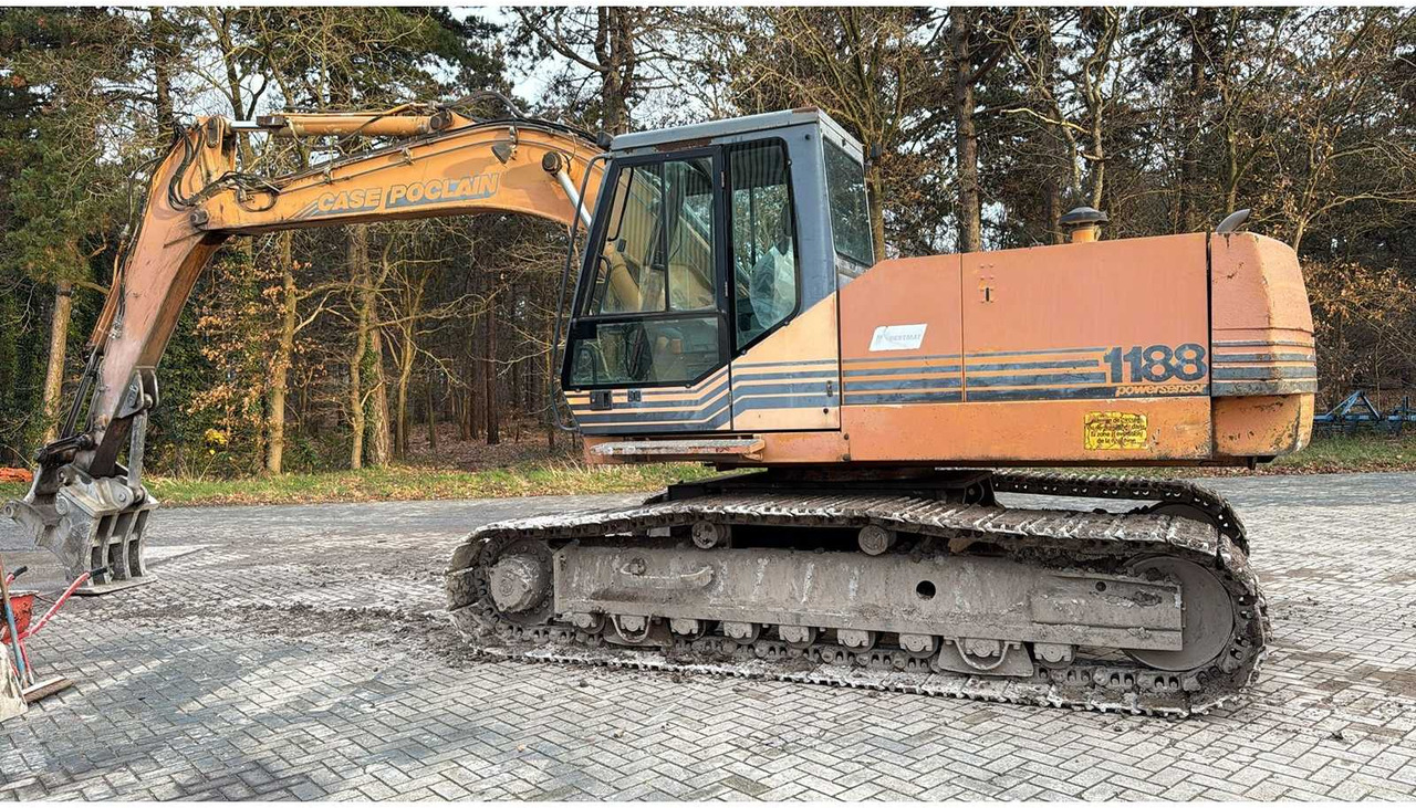 CASE - 1996 - 1188 - CRAWLER EXCAVATOR - Excavator: picture 1 CASE - 1996 - 1188 - CRAWLER EXCAVATOR - Excavator: picture 1