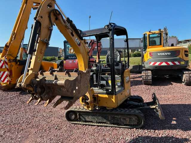 CATERPILLAR 302 CR 2 TON MINI CRAWLER EXCAVATOR - Mini excavator: picture 3 CATERPILLAR 302 CR 2 TON MINI CRAWLER EXCAVATOR - Mini excavator: picture 3