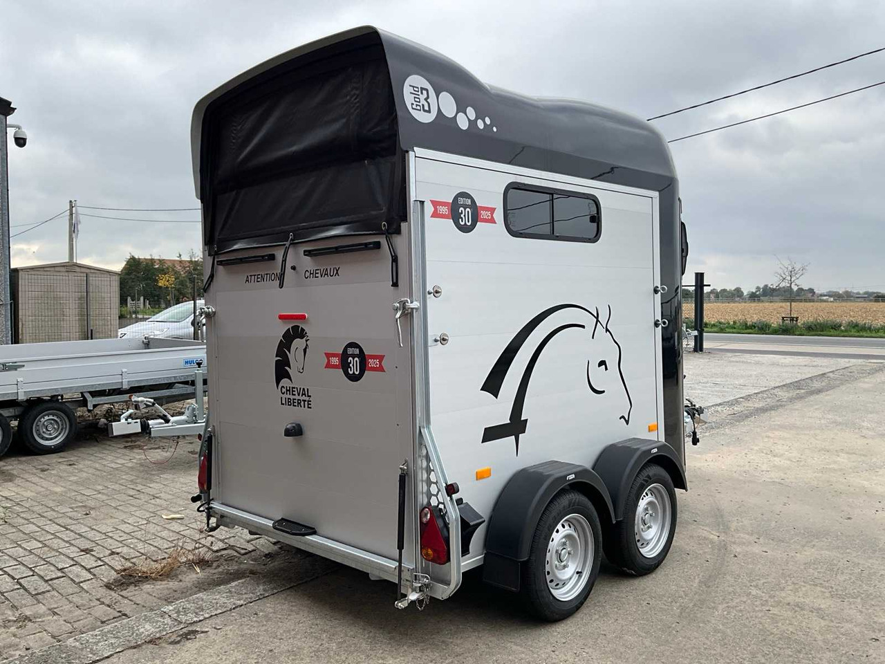 Cheval Liberté - Livestock trailer: picture 5 Cheval Liberté - Livestock trailer: picture 5