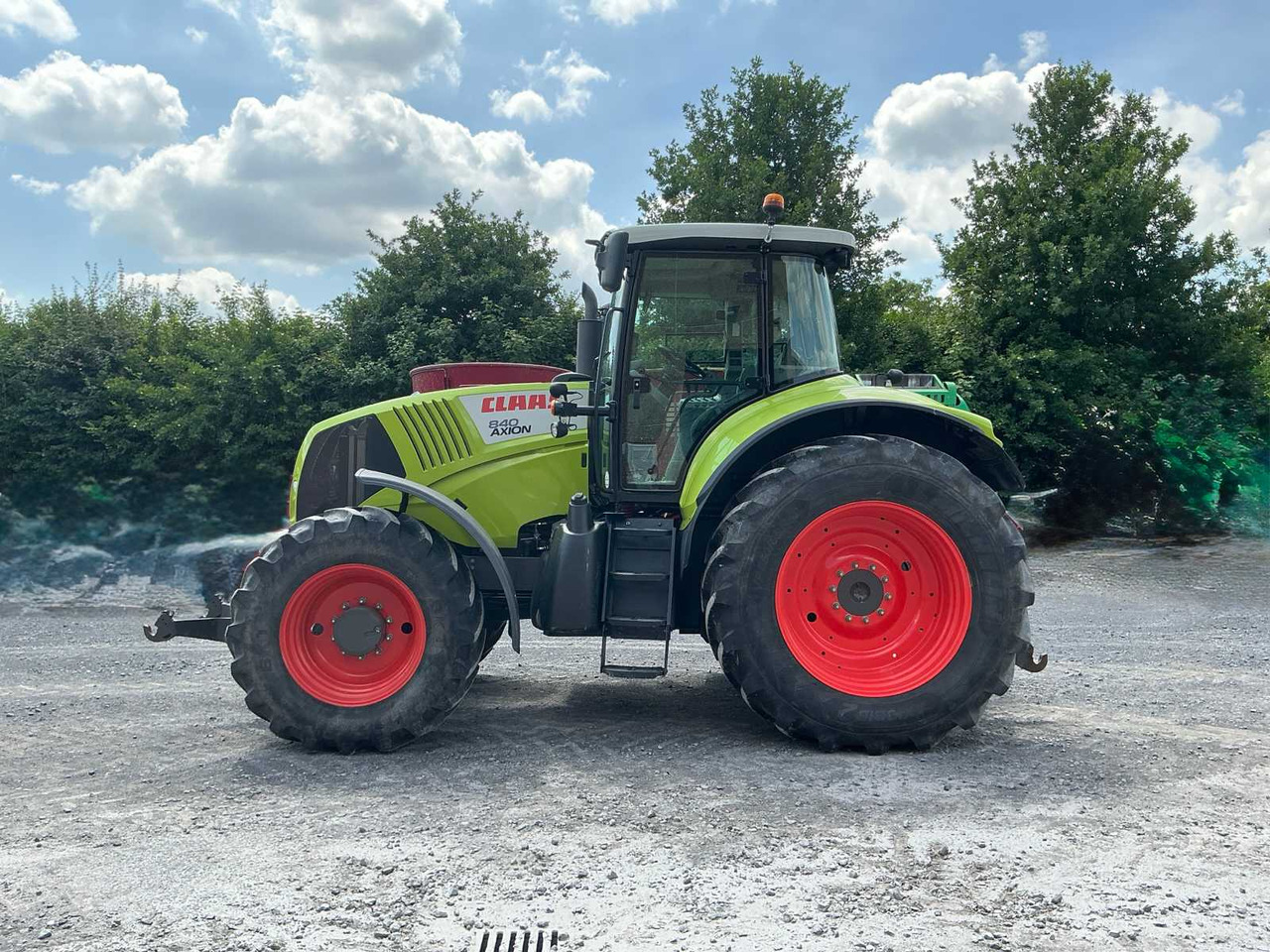 Claas Axion 840 - Farm tractor: picture 2 Claas Axion 840 - Farm tractor: picture 2