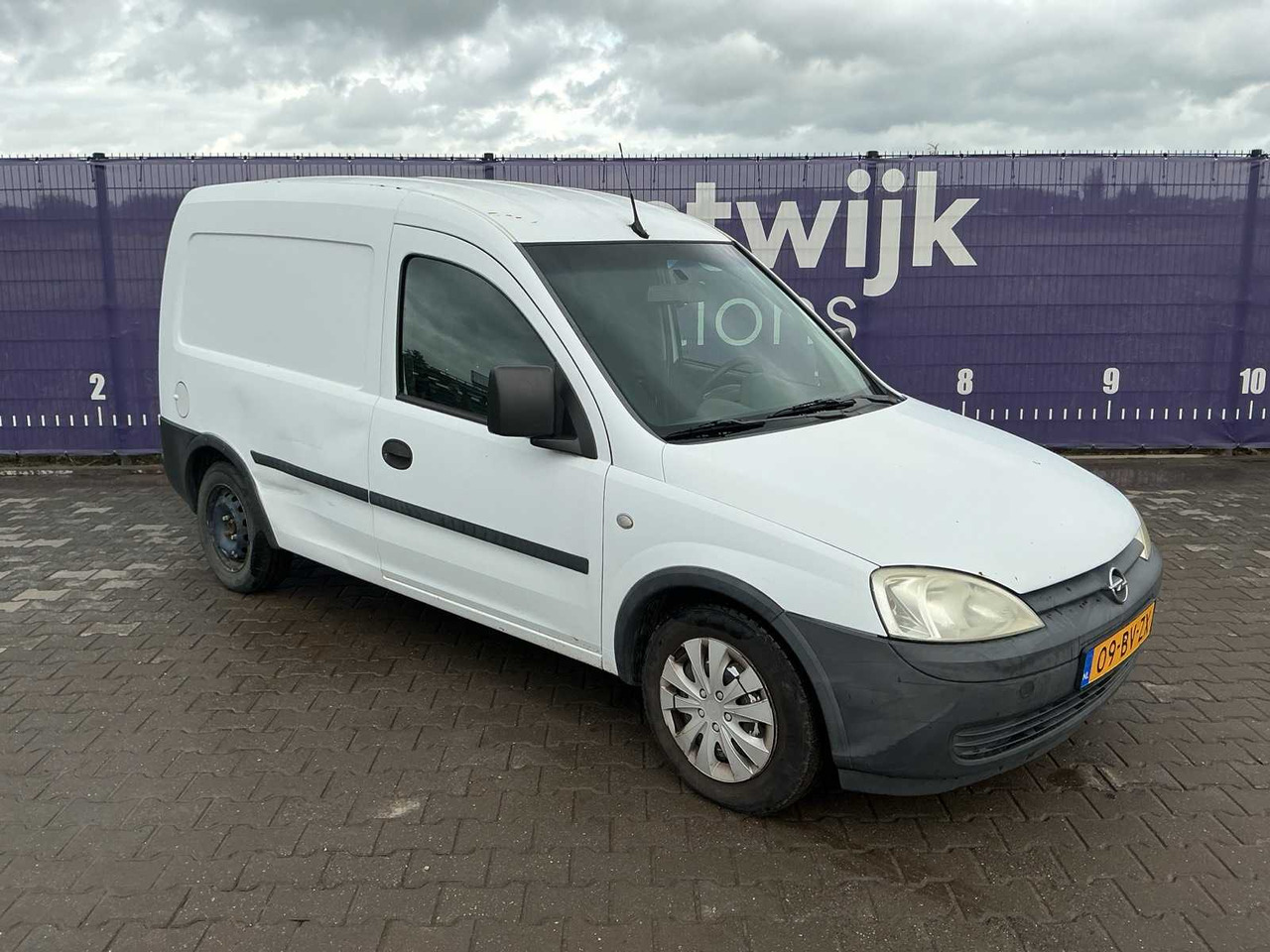 2006 - OPEL - COMBO - 1.3 CDTI CITY - COMMERCIAL VEHICLE - Commercial vehicle: picture 2 2006 - OPEL - COMBO - 1.3 CDTI CITY - COMMERCIAL VEHICLE - Commercial vehicle: picture 2