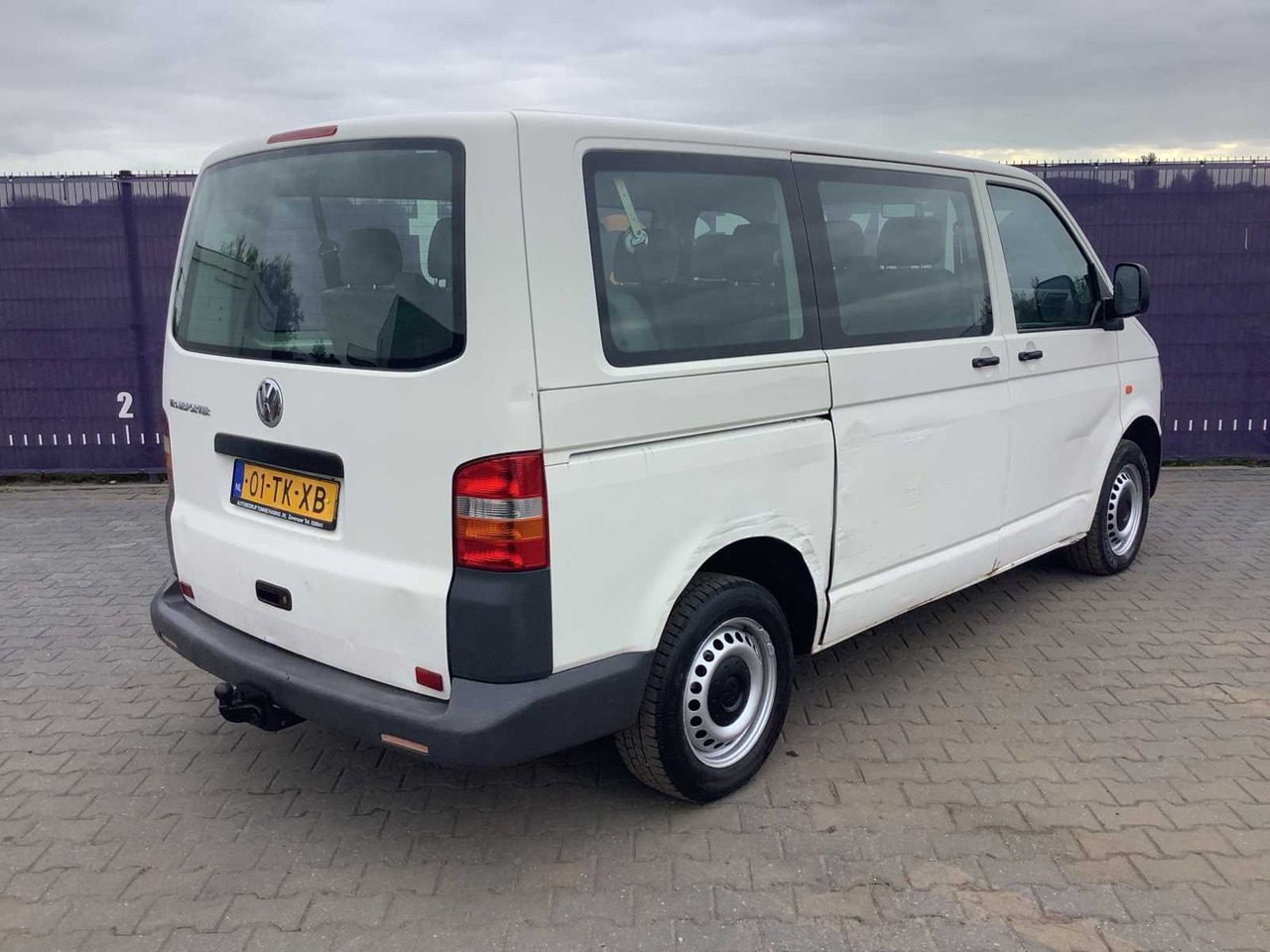 2006 - VOLKSWAGEN - TRANSPORTER KOMBI - 1.9 TDI 300 BASELINE - COMMERCIAL VEHICLE - Commercial vehicle: picture 4 2006 - VOLKSWAGEN - TRANSPORTER KOMBI - 1.9 TDI 300 BASELINE - COMMERCIAL VEHICLE - Commercial vehicle: picture 4