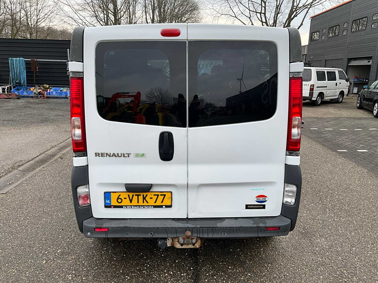 2012 RENAULT TRAFIC 2.0DCI COMMERCIAL VEHICLE 6-VTK-77 - Commercial vehicle: picture 4 2012 RENAULT TRAFIC 2.0DCI COMMERCIAL VEHICLE 6-VTK-77 - Commercial vehicle: picture 4