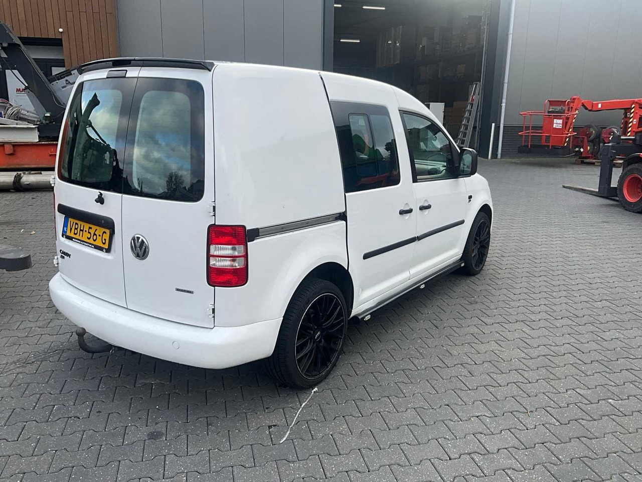 2013 VOLKSWAGEN CADDY 2KN COMMERCIAL VEHICLE - Commercial vehicle: picture 3 2013 VOLKSWAGEN CADDY 2KN COMMERCIAL VEHICLE - Commercial vehicle: picture 3