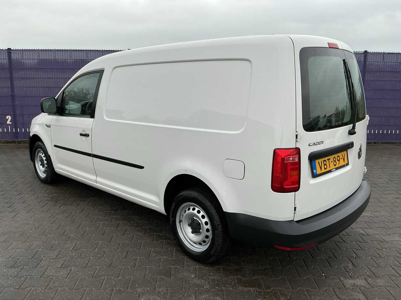 2019 - VOLKSWAGEN - CADDY - 1.4 TGI L2H1 ECOFUEL - COMMERCIAL VEHICLE - Commercial vehicle: picture 3 2019 - VOLKSWAGEN - CADDY - 1.4 TGI L2H1 ECOFUEL - COMMERCIAL VEHICLE - Commercial vehicle: picture 3