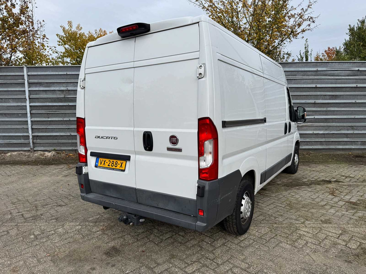 FIAT - DUCATO - 35H 2.3 MJ L2H2, 2016, VX-288-X - Commercial vehicle: picture 5 FIAT - DUCATO - 35H 2.3 MJ L2H2, 2016, VX-288-X - Commercial vehicle: picture 5