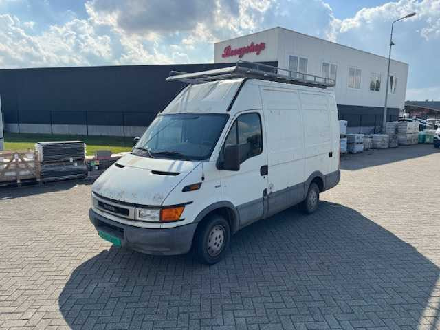 IVECO - COMMERCIAL VEHICLE - Commercial vehicle: picture 1 IVECO - COMMERCIAL VEHICLE - Commercial vehicle: picture 1