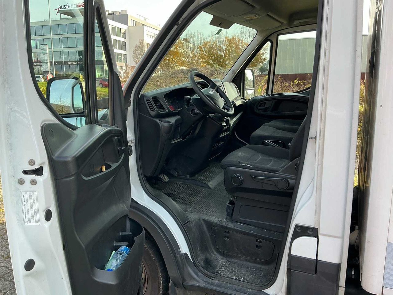 Commercial vehicle IVECO IS35S12AA VANS: picture 9 Commercial vehicle IVECO IS35S12AA VANS: picture 9