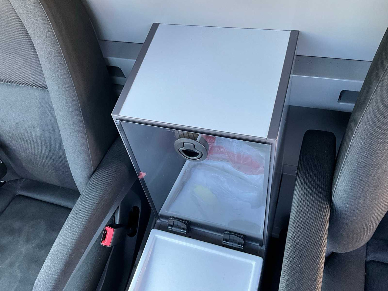 Commercial vehicle MERCEDES-BENZ SPRINTER 419 CDI AMBULANCE ITW: picture 12 Commercial vehicle MERCEDES-BENZ SPRINTER 419 CDI AMBULANCE ITW: picture 12