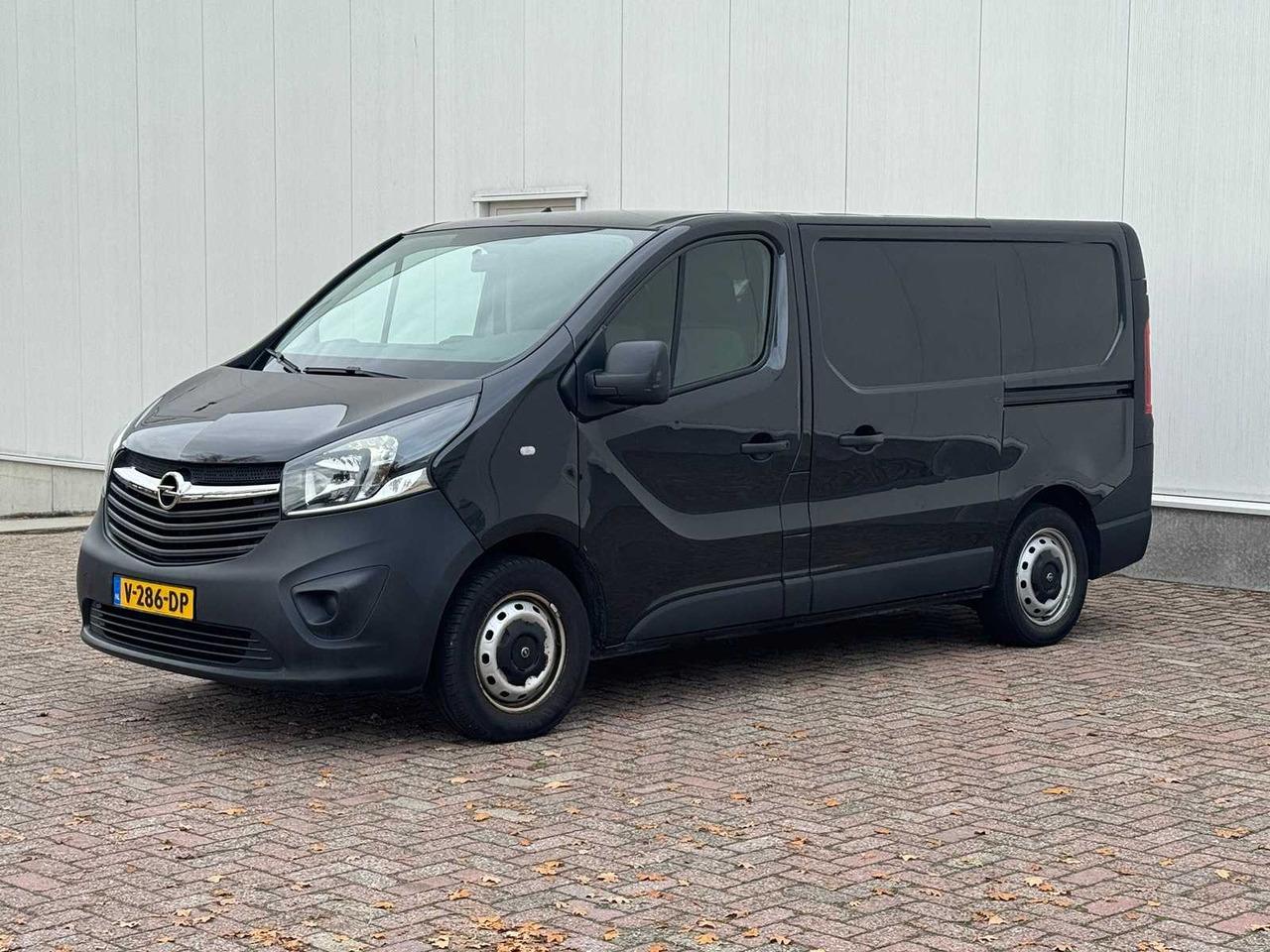OPEL - VIVARO - 1.6 CDTI L1H1 ED ECO - COMMERCIAL VEHICLE - Commercial vehicle: picture 1 OPEL - VIVARO - 1.6 CDTI L1H1 ED ECO - COMMERCIAL VEHICLE - Commercial vehicle: picture 1