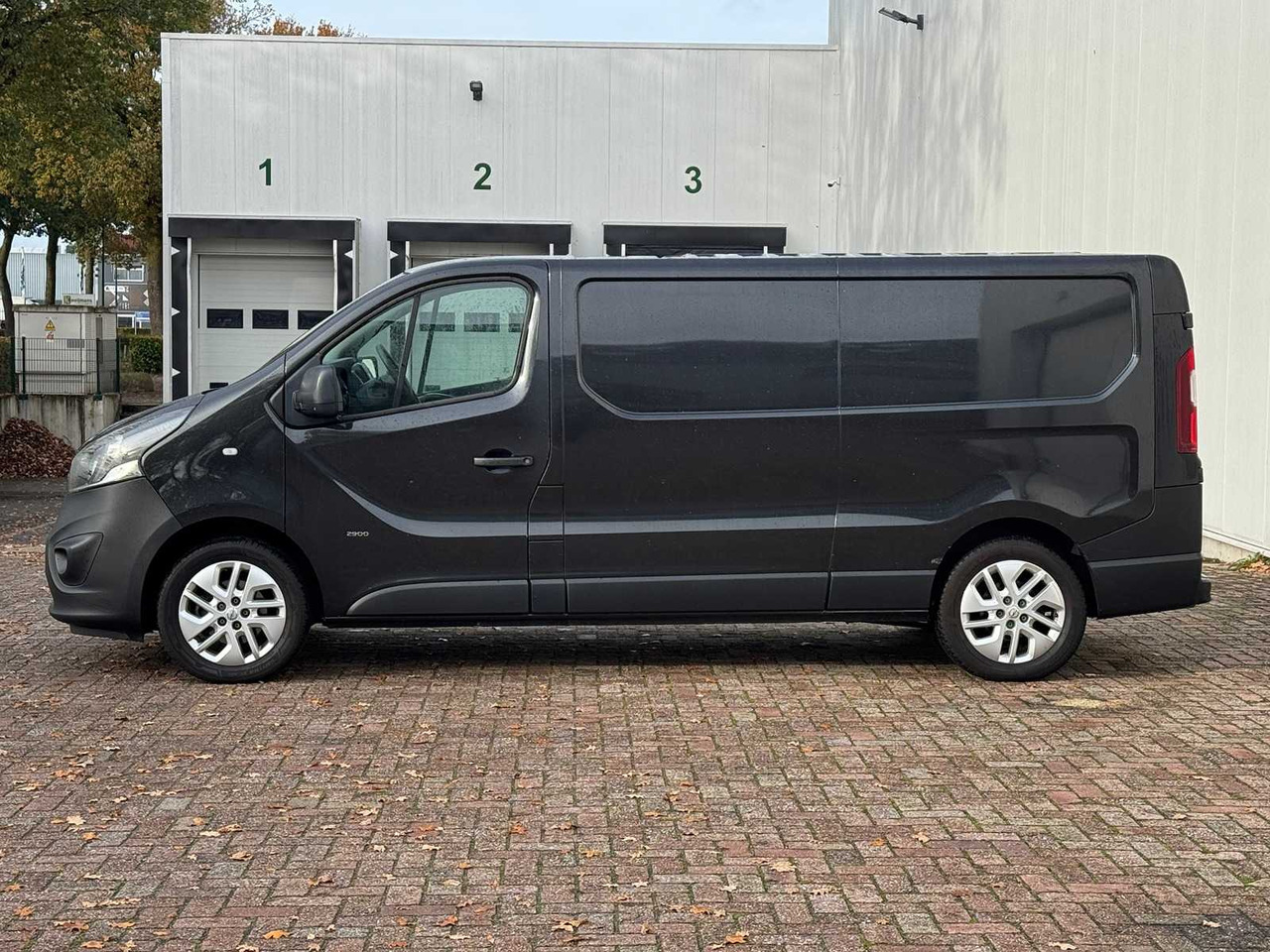 OPEL - VIVARO - 1.6 CDTI L2H1 SP ECO - COMMERCIAL VEHICLE - Commercial vehicle: picture 5 OPEL - VIVARO - 1.6 CDTI L2H1 SP ECO - COMMERCIAL VEHICLE - Commercial vehicle: picture 5
