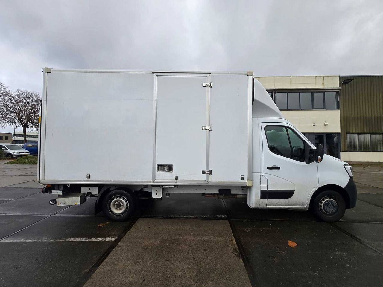 RENAULT MASTER T35 2.3 DCI 145 L3 COMFORT EUVIE BAR CARGOLIFT | VRN-06-T - Commercial vehicle: picture 4 RENAULT MASTER T35 2.3 DCI 145 L3 COMFORT EUVIE BAR CARGOLIFT | VRN-06-T - Commercial vehicle: picture 4