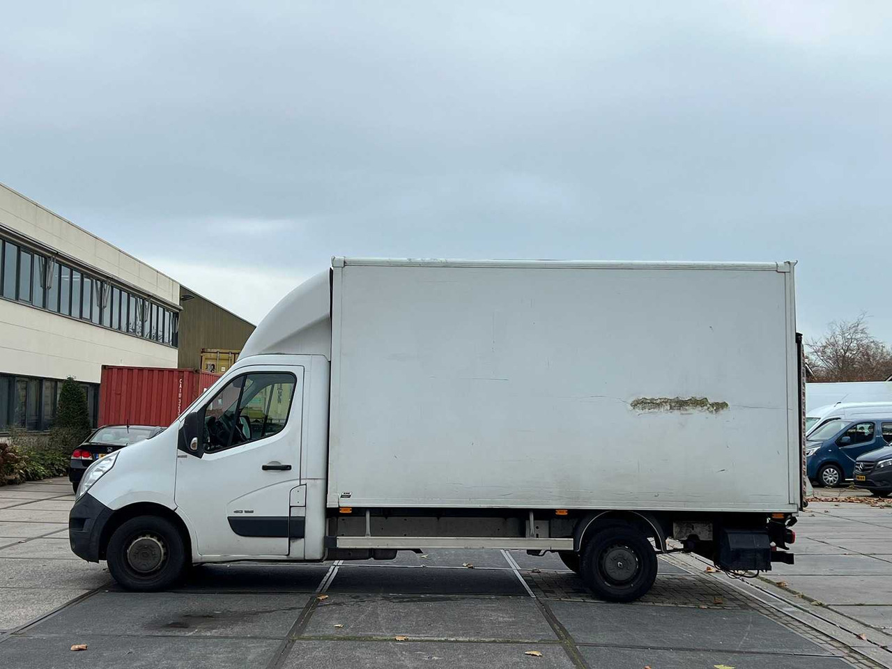 RENAULT MASTER T35 2.3 DCI L3H3 | 2-VKT-70 - Commercial vehicle: picture 3 RENAULT MASTER T35 2.3 DCI L3H3 | 2-VKT-70 - Commercial vehicle: picture 3