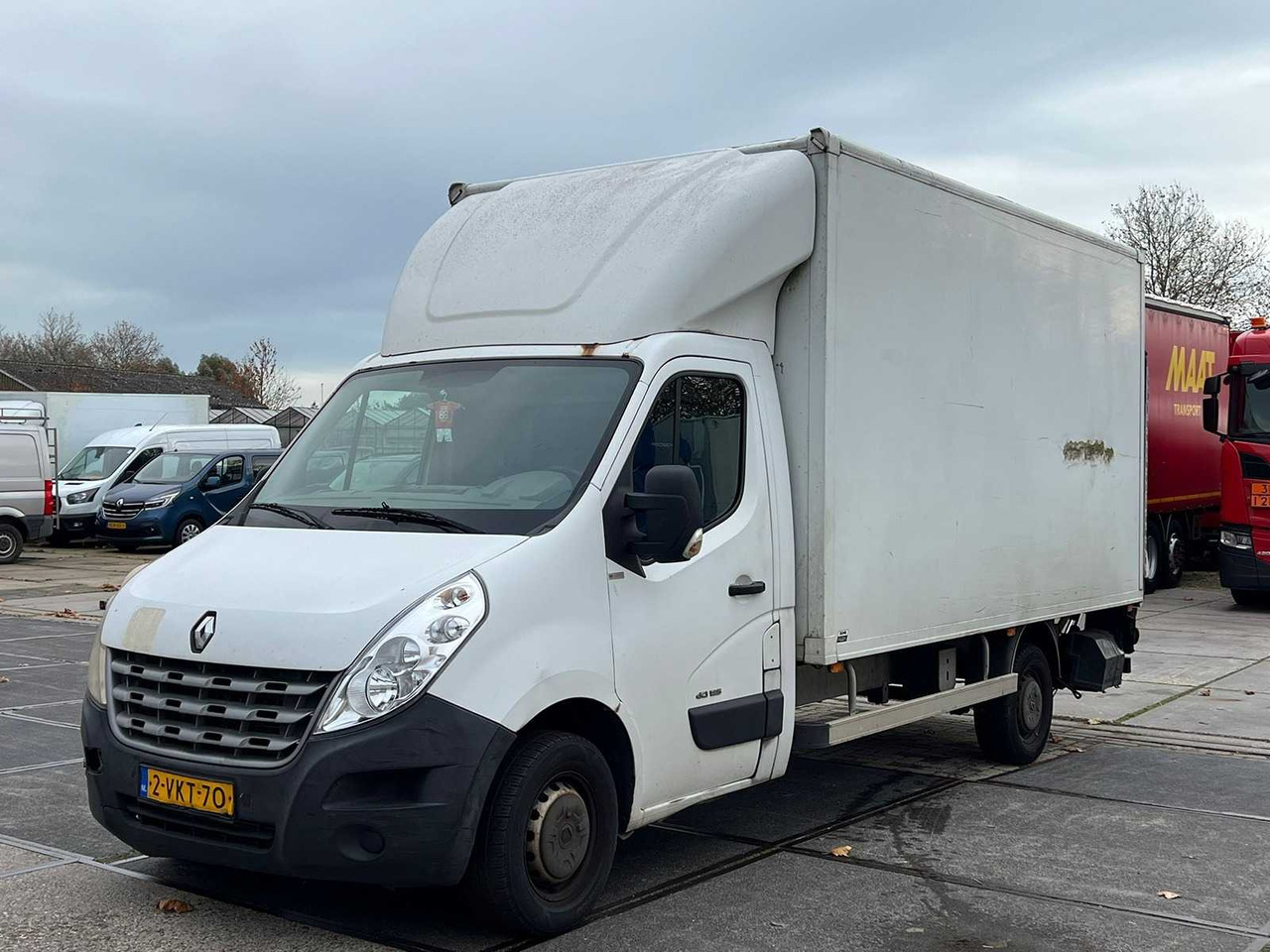 RENAULT MASTER T35 2.3 DCI L3H3 | 2-VKT-70 - Commercial vehicle: picture 2 RENAULT MASTER T35 2.3 DCI L3H3 | 2-VKT-70 - Commercial vehicle: picture 2