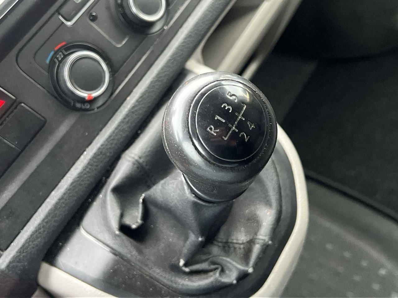 Commercial vehicle VOLKSWAGEN TRANSPORTER 2.0 TDI L1H1 COMFORTLINE | VFP-91-G: picture 17