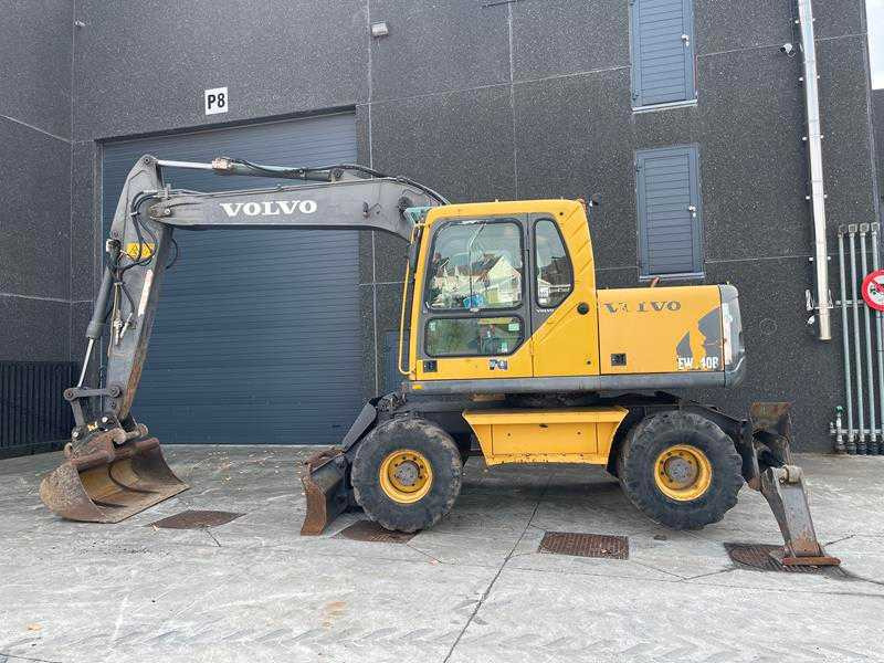Volvo EW140B - Construction machinery: picture 1 Volvo EW140B - Construction machinery: picture 1