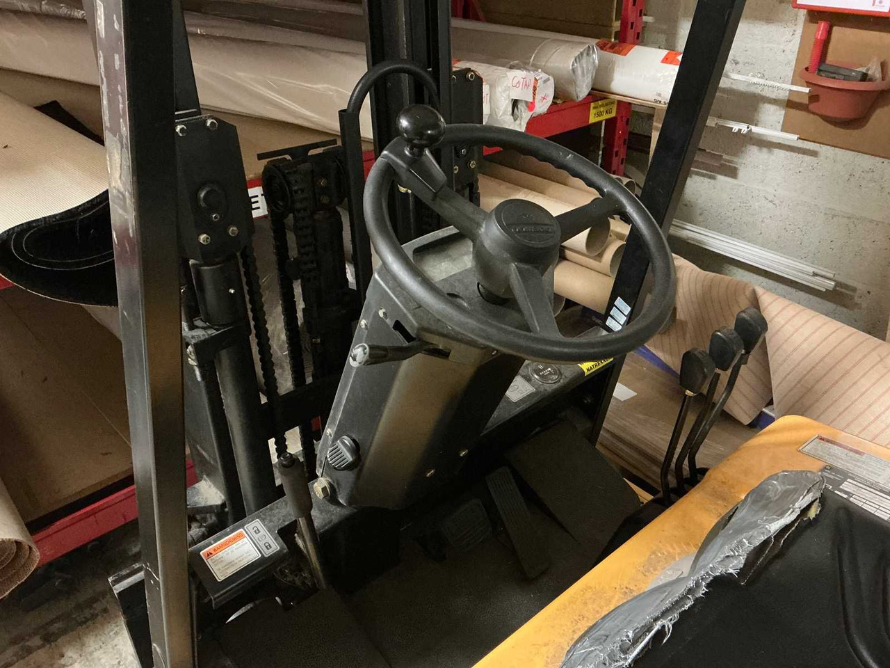 DAEWOO - B13T - FORKLIFT WITH MANDREL - Forklift: picture 4 DAEWOO - B13T - FORKLIFT WITH MANDREL - Forklift: picture 4