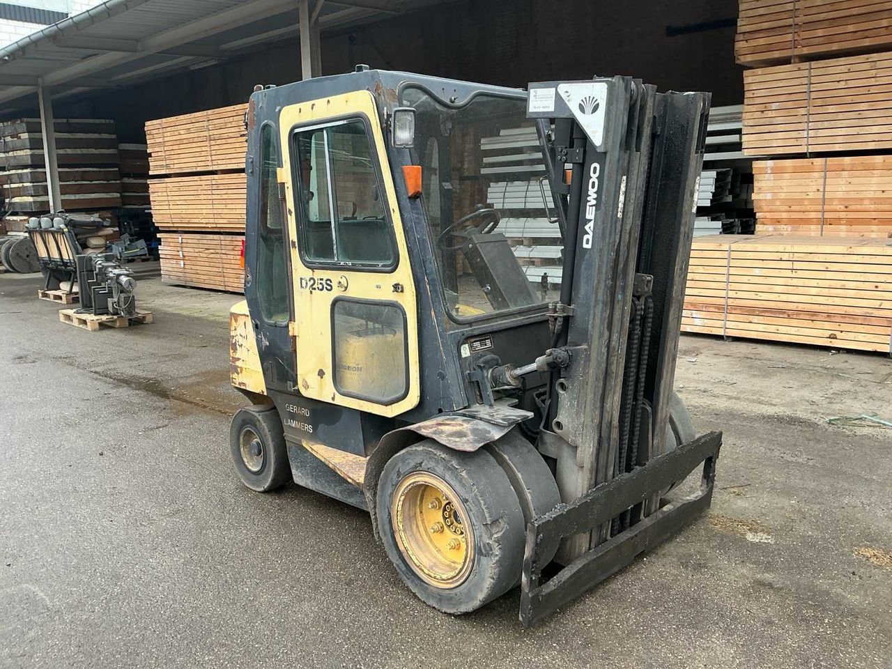 DAEWOO D25S FORKLIFT - Forklift: picture 3 DAEWOO D25S FORKLIFT - Forklift: picture 3
