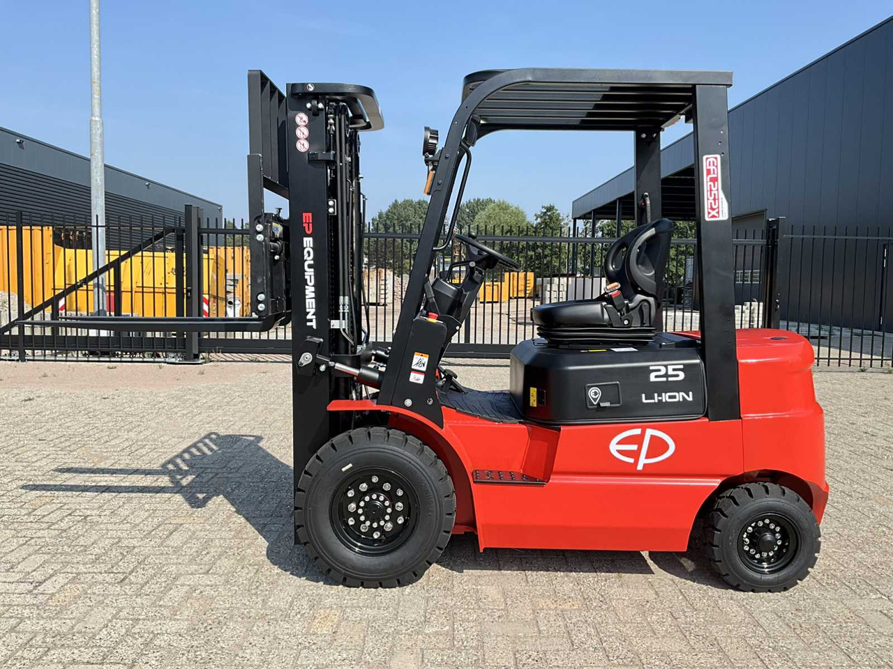Forklift EP - 2025 - EFL 252 XS - FORKLIFT TRUCK: picture 9 Forklift EP - 2025 - EFL 252 XS - FORKLIFT TRUCK: picture 9