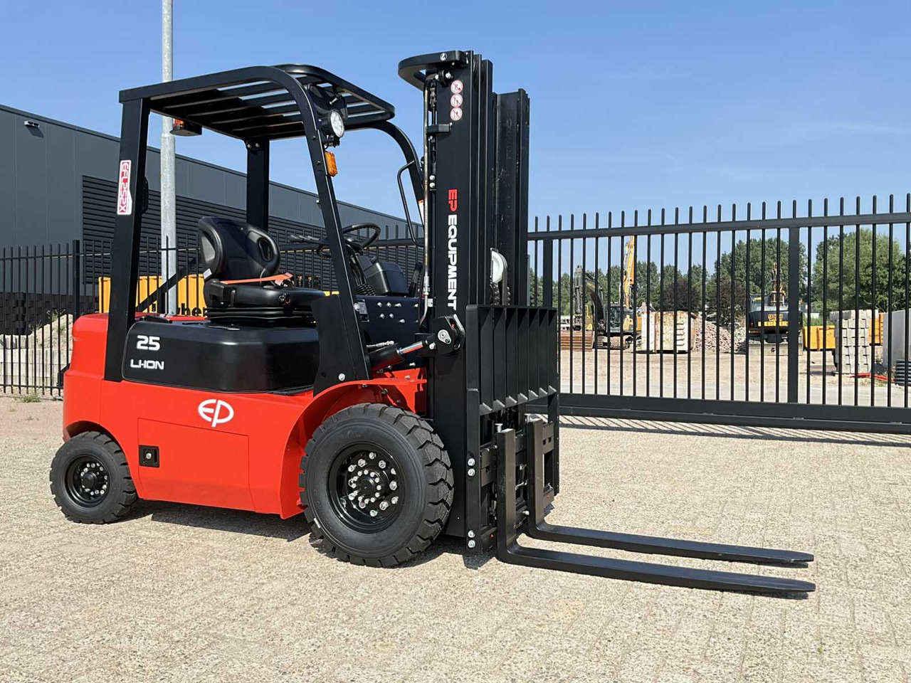 Forklift EP - 2025 - EFL 252 XS - FORKLIFT TRUCK: picture 8 Forklift EP - 2025 - EFL 252 XS - FORKLIFT TRUCK: picture 8