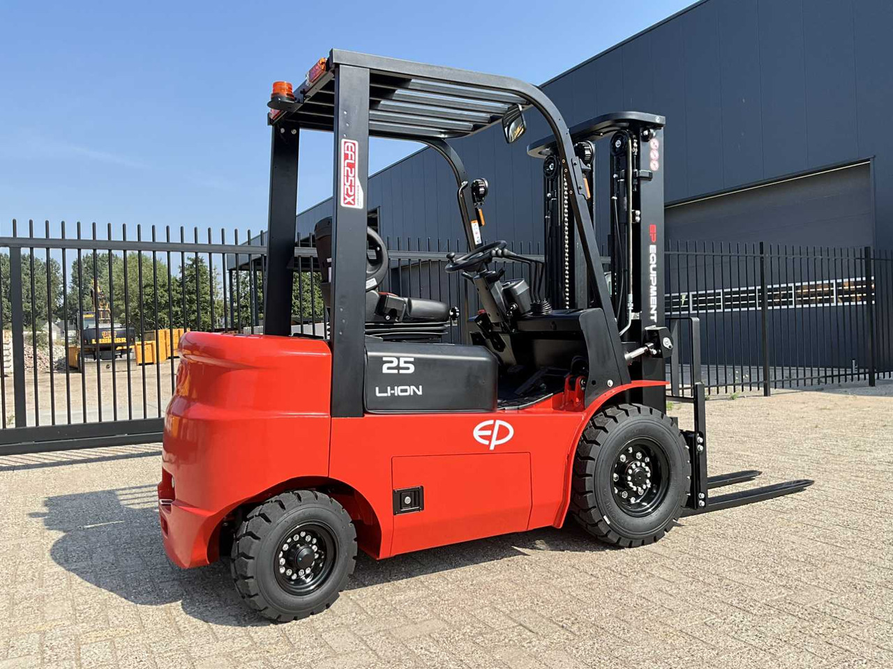 Forklift EP - 2025 - EFL 252 XS - FORKLIFT TRUCK: picture 6 Forklift EP - 2025 - EFL 252 XS - FORKLIFT TRUCK: picture 6