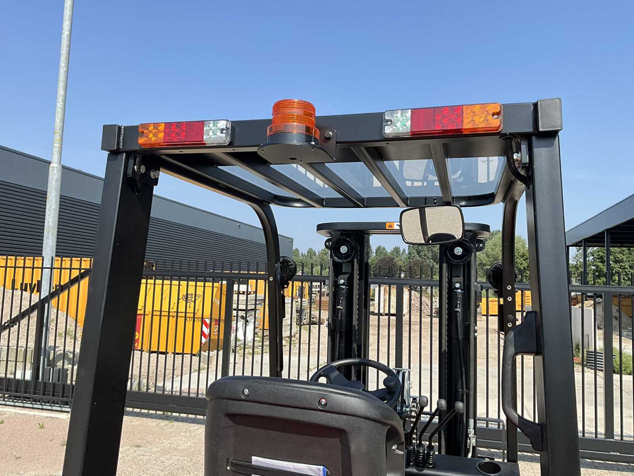 Forklift EP - 2025 - EFL 252 XS - FORKLIFT TRUCK: picture 15 Forklift EP - 2025 - EFL 252 XS - FORKLIFT TRUCK: picture 15