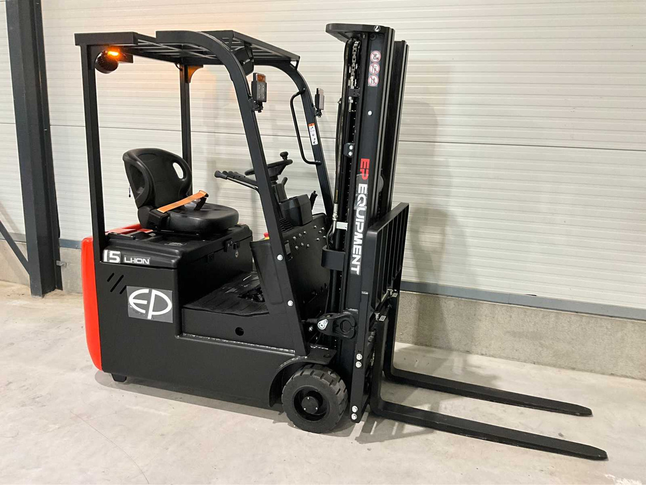 Forklift EP - 2025 - EFS 151 - FORKLIFT TRUCK: picture 8 Forklift EP - 2025 - EFS 151 - FORKLIFT TRUCK: picture 8