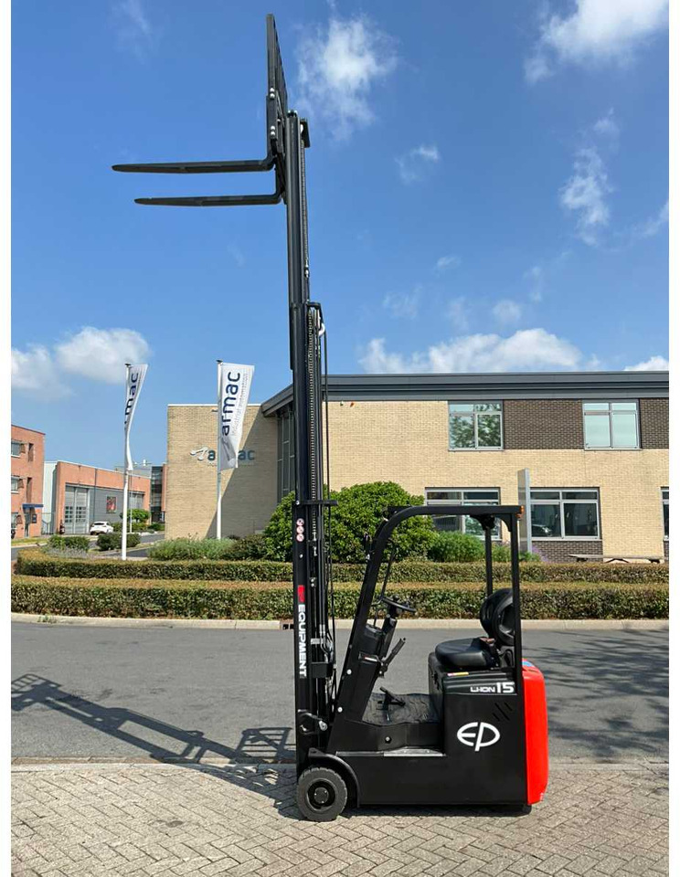 Forklift EP EFS 151 - 4.35 METER TRIPLEX, LI-ION, FREE-LIFT, SIDE-SHIFT - FORKLIFT: picture 10 Forklift EP EFS 151 - 4.35 METER TRIPLEX, LI-ION, FREE-LIFT, SIDE-SHIFT - FORKLIFT: picture 10