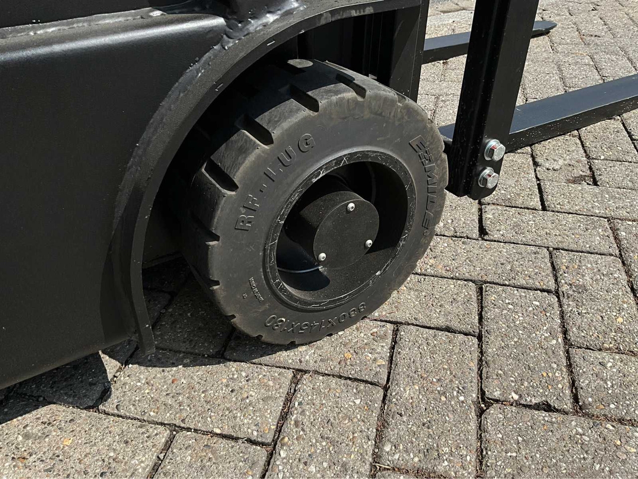 Forklift EP EFS 151 - 4.35 METER TRIPLEX, LI-ION, FREE-LIFT, SIDE-SHIFT - FORKLIFT: picture 20 Forklift EP EFS 151 - 4.35 METER TRIPLEX, LI-ION, FREE-LIFT, SIDE-SHIFT - FORKLIFT: picture 20